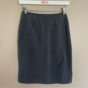 Gray wool pencil skirt | Bitten by Sarah Jessica Parker